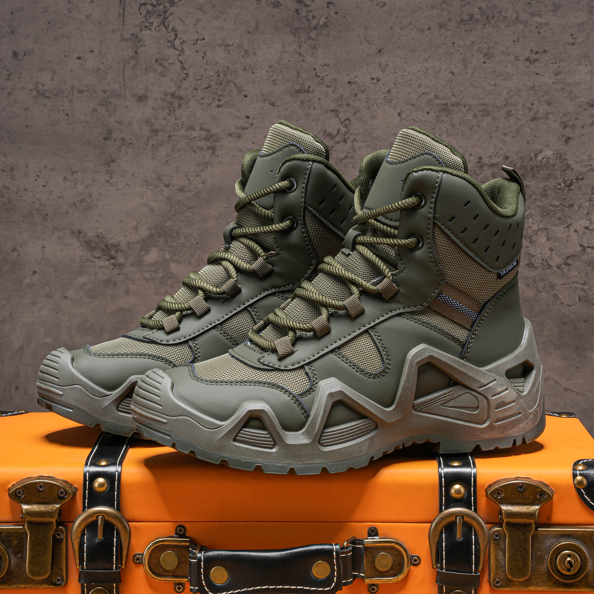 Men'S Shoes Daily Use - Men's high top boots, hiking boots,